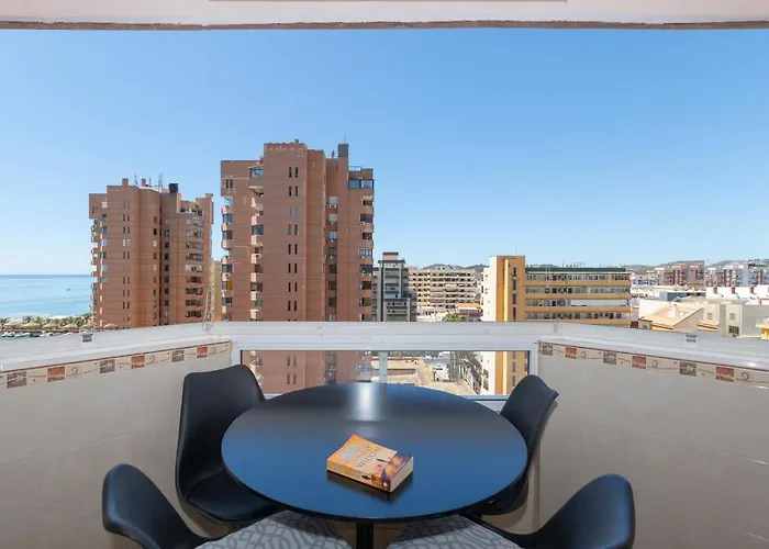 Апартаменты Sunny One Bedroom *