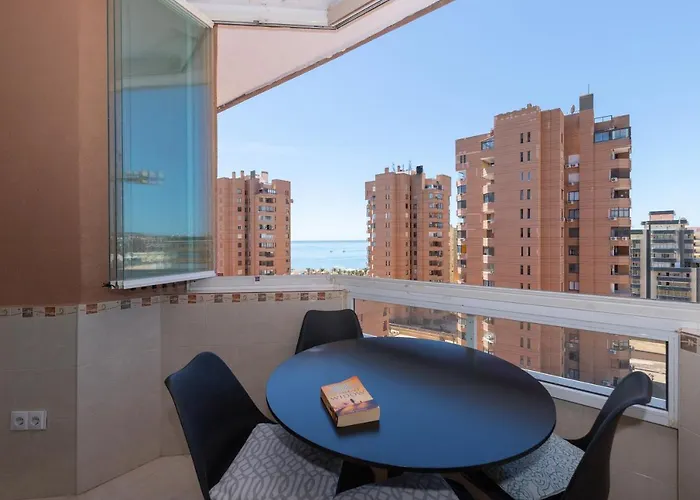 Апартаменты Sunny One Bedroom *