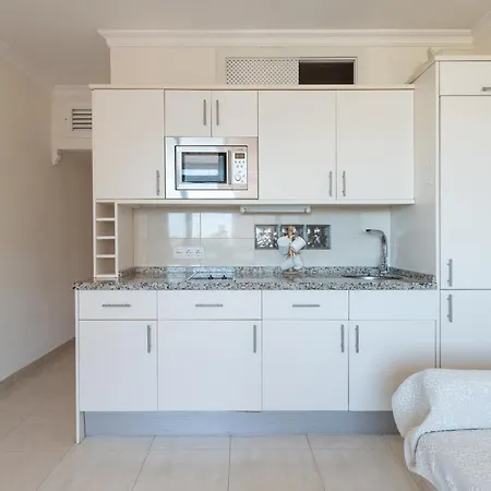 Sunny One Bedroom * Fuengirola