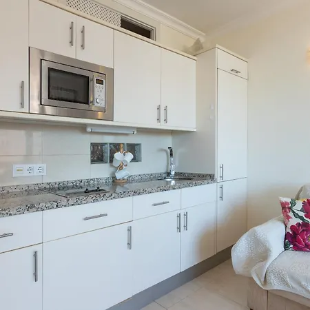 Sunny One Bedroom Apartment